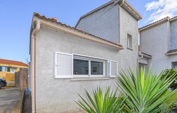 Casa 2 camere, con giardino
