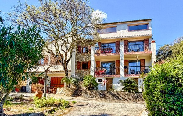 Huis 4 slaapkamers, met zwembad