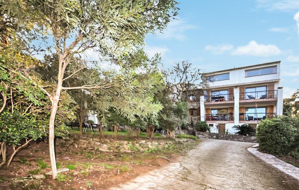 Huis 2 slaapkamers, met zwembad