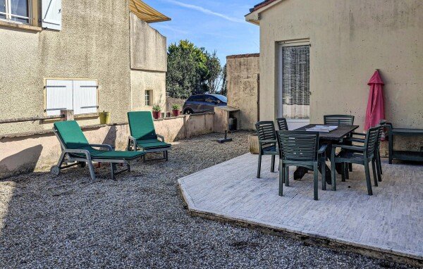 Maison confortable, 2 chambres, avec jardin