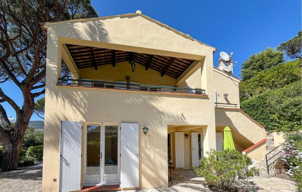 Maison 3 chambres, avec piscine