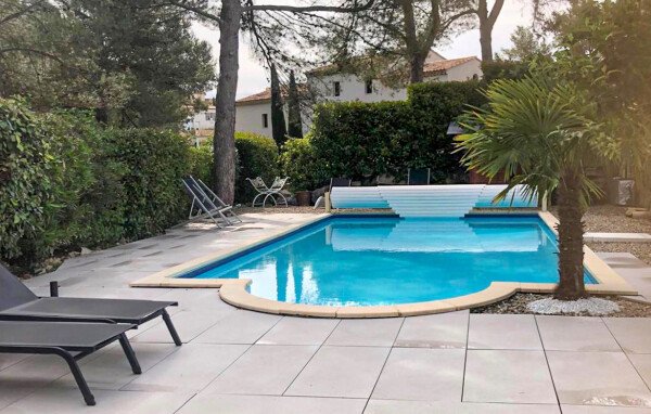 Maison de campagne moderne, 3 chambres, avec piscine