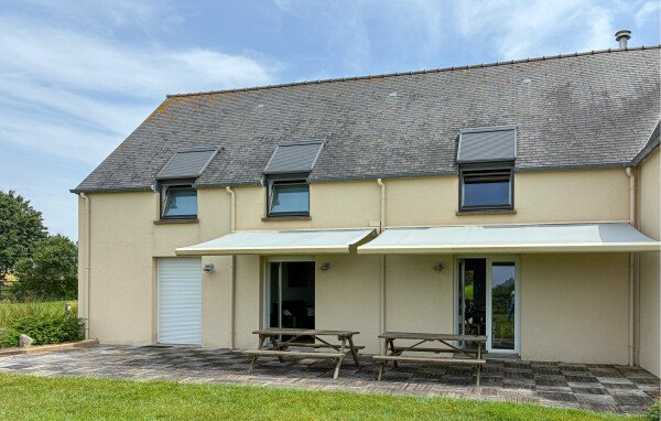 House 4 bedrooms, with garden