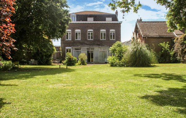 Huis 6 slaapkamers, met tuin