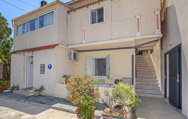 Appartement de charme, 1 chambre, avec parking