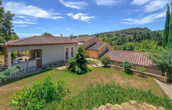 Casa 3 camere, con piscina