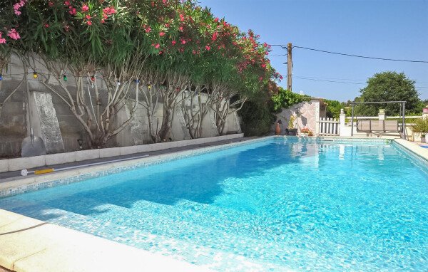Maison bien-être, 3 chambres, avec piscine