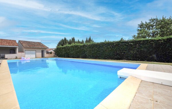 Maison 1 chambre, avec piscine