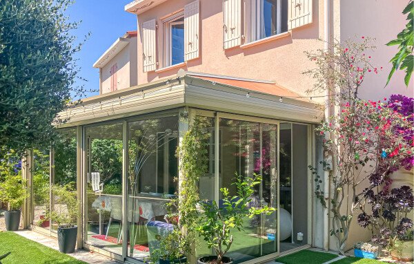 Casa 2 camere, con piscina