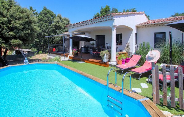 Maison 3 chambres, avec piscine