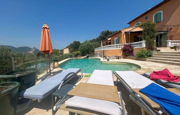 Ferienhaus 2 Gäste, mit Pool