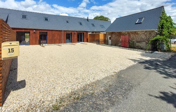 House 3 bedrooms, with garden
