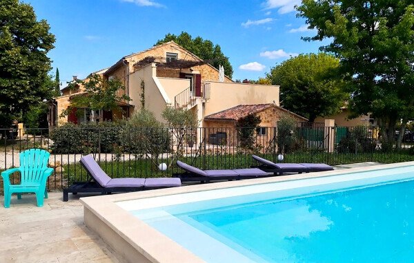 Maison 5 chambres, avec piscine