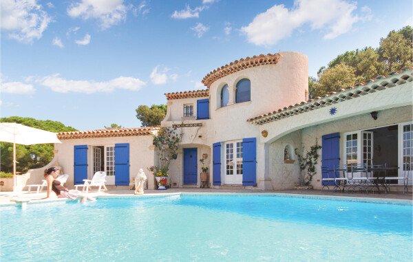 Maison de campagne confortable, 3 chambres, avec vue sur mer