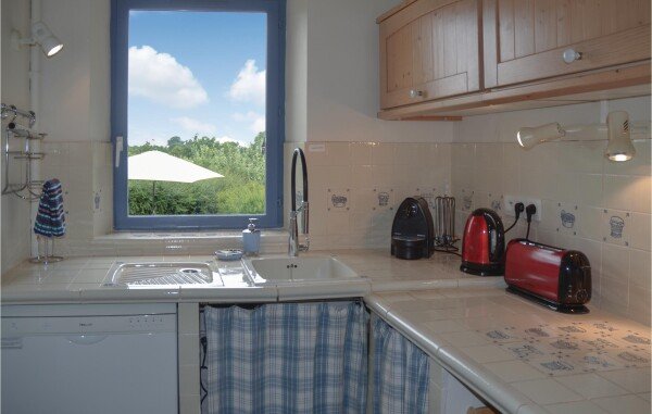 Maison de campagne confortable, 3 chambres, avec piscine