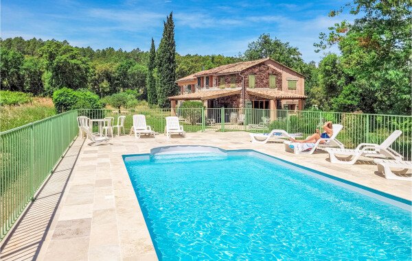 Maison dans un cadre idyllique, 4 chambres, avec piscine