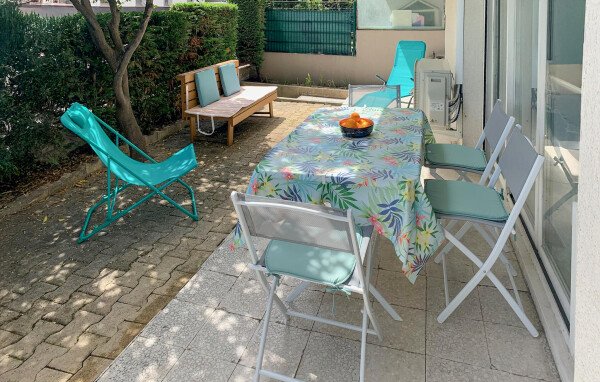 Appartement 1 chambre, avec jardin