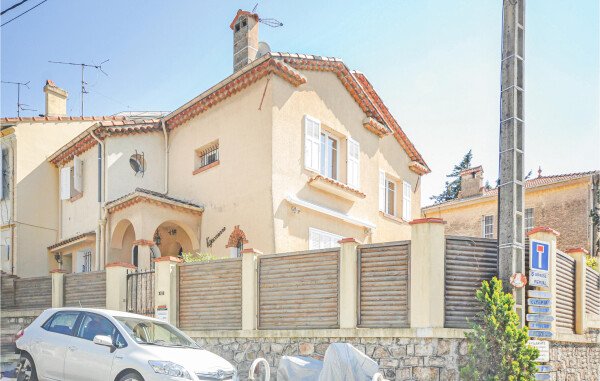 Appartement moderne, 2 chambres, avec vue sur mer