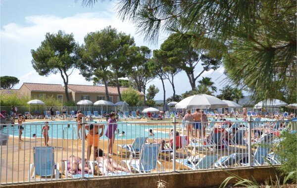 Maison chic, 1 chambre, avec piscine