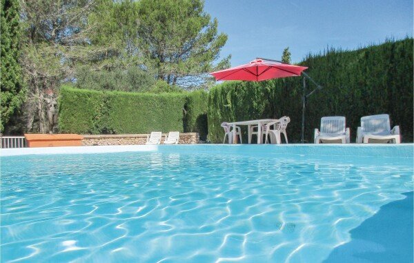 Ferienhaus 3 Schlafzimmer, mit Pool