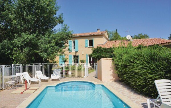Ferienhaus 4 Schlafzimmer, mit Pool