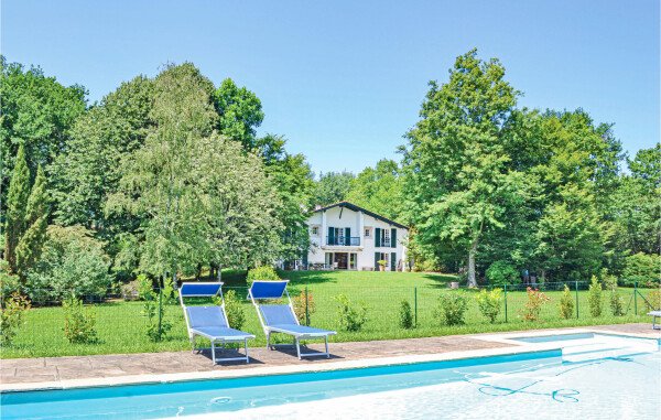 Maison de campagne 5 chambres, avec piscine