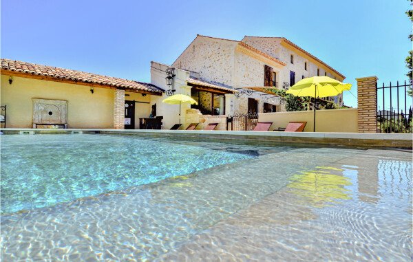 Maison de campagne confortable, 6 chambres, avec piscine