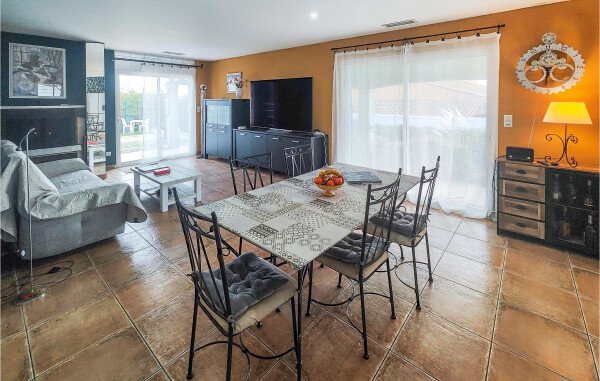 Maison cozy, 2 chambres, avec piscine