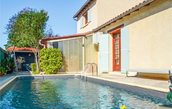 Maison de campagne confortable, 3 chambres, avec piscine