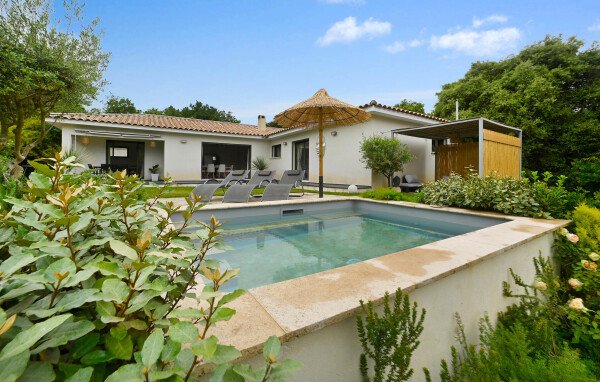 Maison de campagne bien-être, 3 chambres, avec piscine