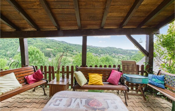 Maison de campagne confortable, 2 chambres, avec jardin