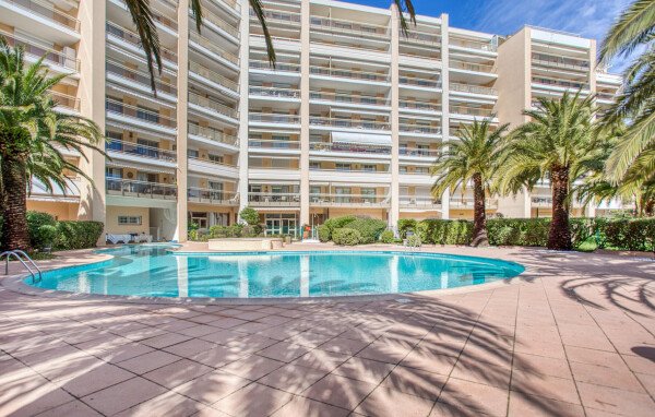 Apartment 2 bedrooms, with sea view