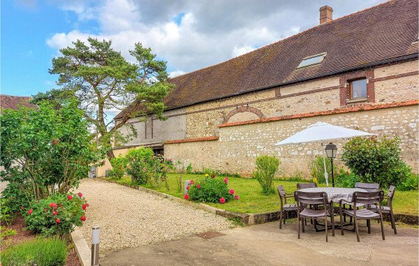 Maison de campagne confortable, 4 chambres, avec jardin