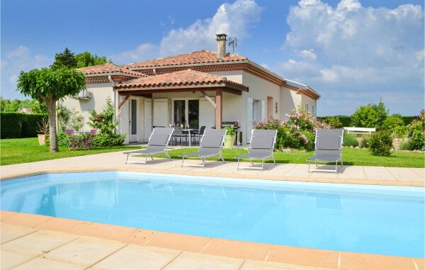 Maison de campagne confortable, 3 chambres, avec piscine