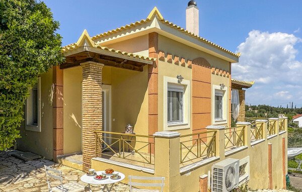 Casa 3 camere, con vista mare