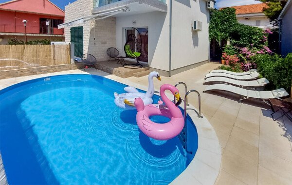 @todoptApartment @todopt1 bedroom, with sea view