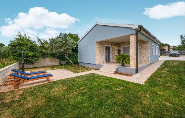 Casa 2 camere, con vista mare