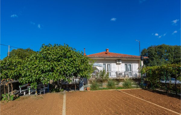 Casa 2 camere, con vista mare