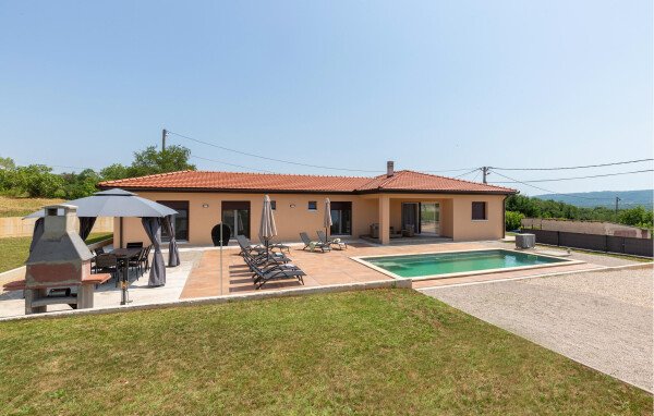 Maison de campagne moderne, 3 chambres, avec piscine
