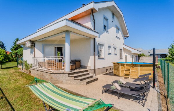 Casa 1 habitación, con aire acondicionado