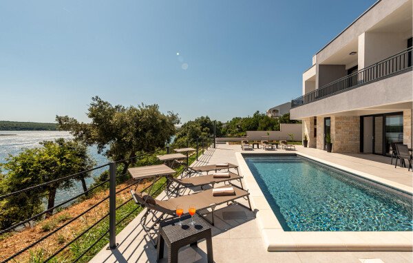 Ferienhaus 4 Schlafzimmer, mit Meerblick