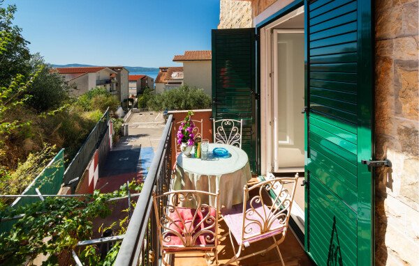 Appartamento 1 camera, con vista mare
