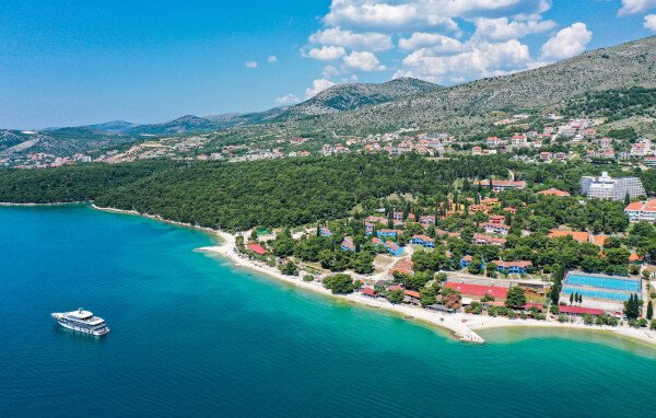 Apartamento 2 habitaciones, con piscina