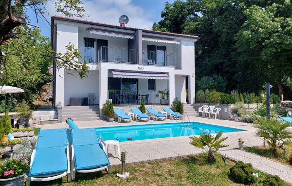 Wohnung 2 Schlafzimmer, mit Pool