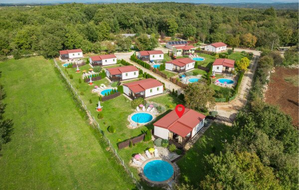 Ferienhaus 3 Schlafzimmer, mit Pool