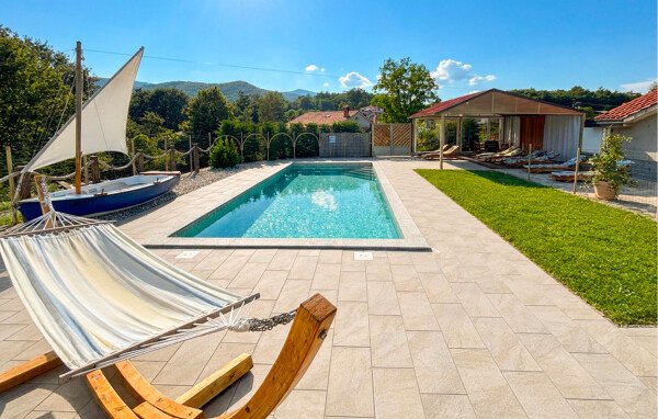 Ferienhaus 3 Schlafzimmer, mit Pool