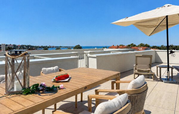 Appartamento 1 camera, con vista mare