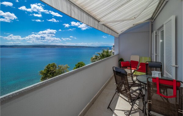 Apartment 2 bedrooms, with sea view