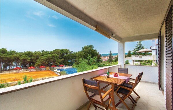 Appartamento 3 camere, con vista mare