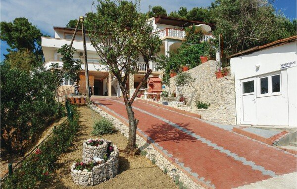 Apartamento 1 habitación, con vista al mar